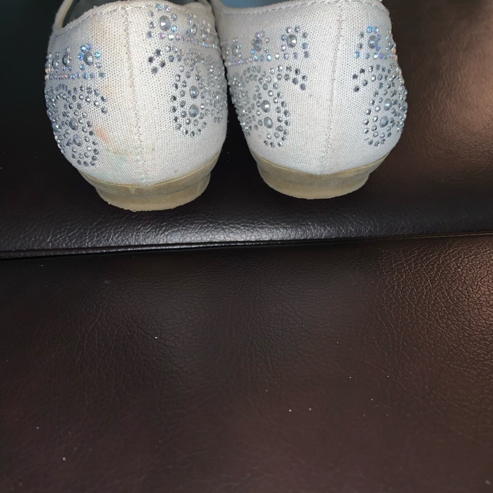 Girls white dress shoes